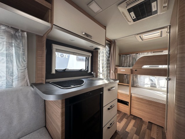 CARAVANA SEGUNDA MANO WEINSBERG CARAONE 400 LK