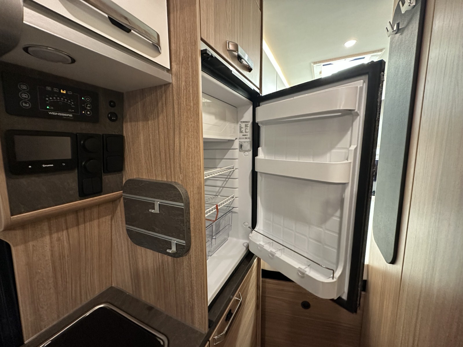 CAMPER WEINSBERG CARABUS 600 DQ EDITION FIRE