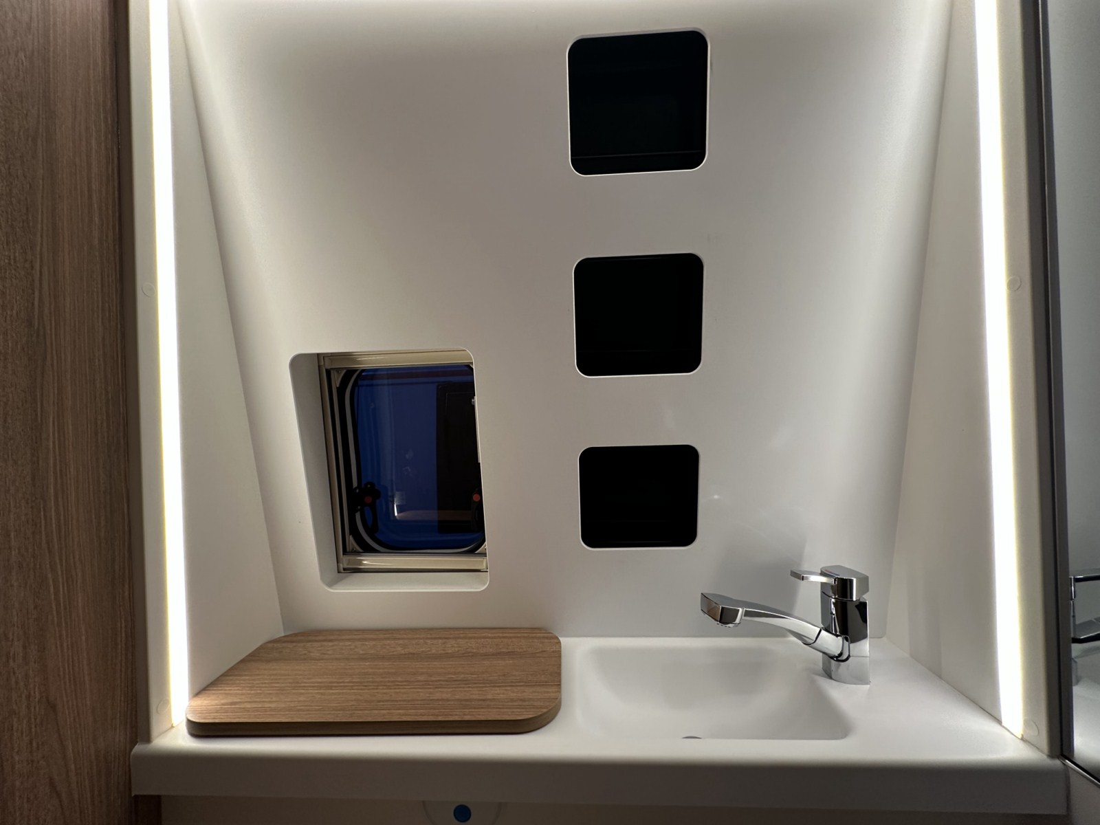 CAMPER WEINSBERG CARABUS 600 DQ EDITION FIRE