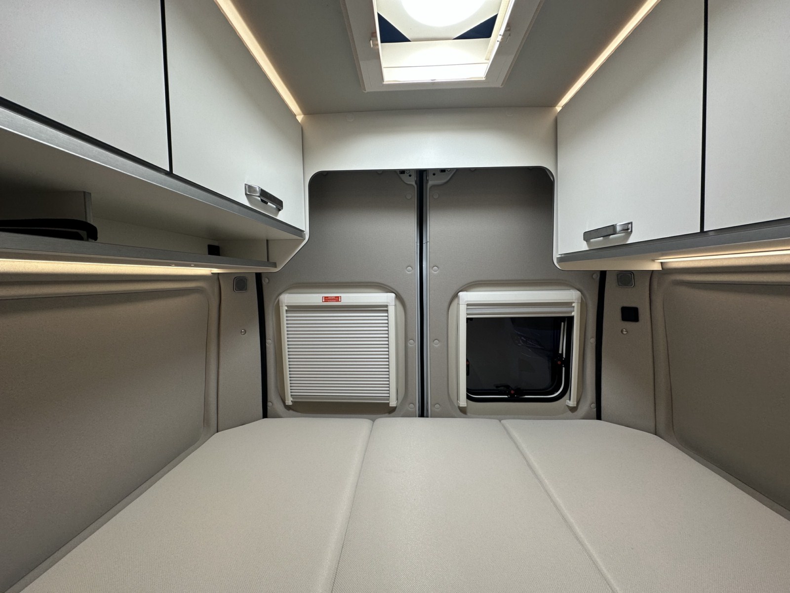 CAMPER WEINSBERG CARABUS 600 DQ EDITION FIRE