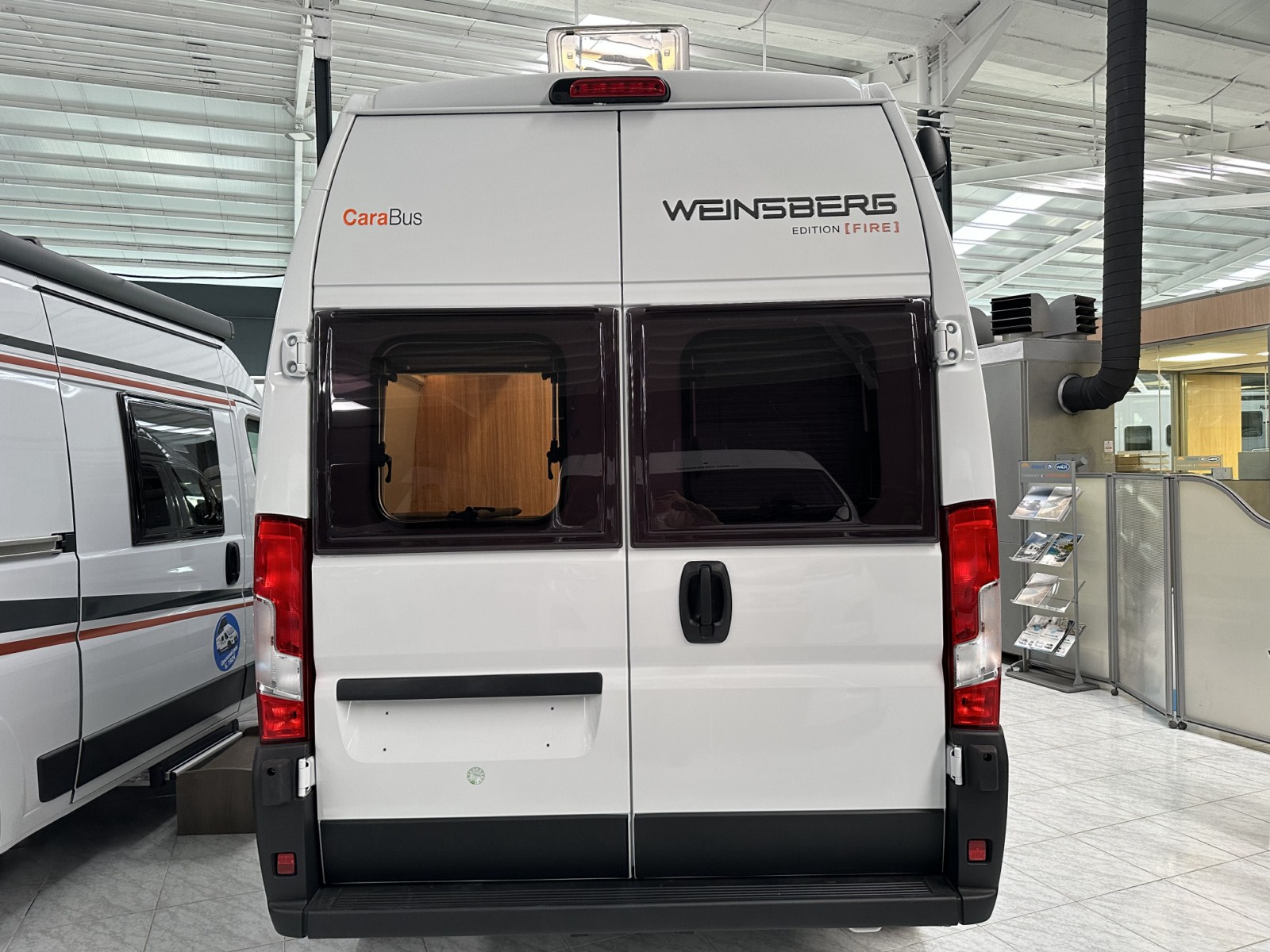 CAMPER WEINSBERG CARABUS 600 DQ EDITION FIRE