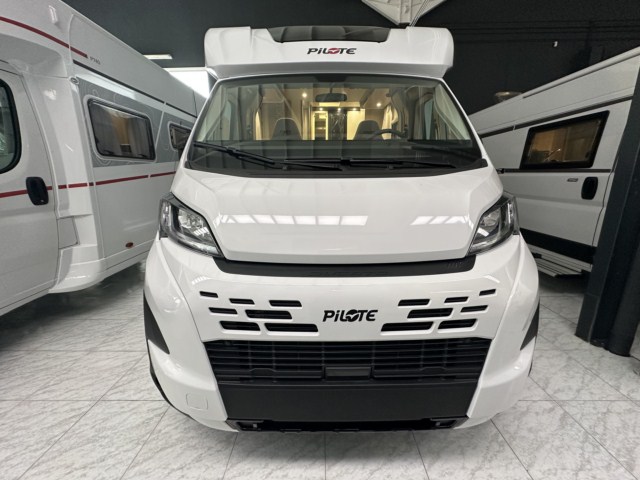 AUTOCARAVANA PILOTE P620D EXPRESSION