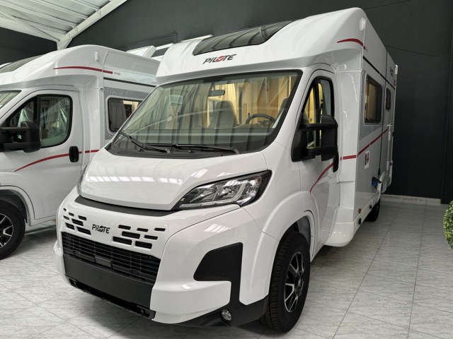 AUTOCARAVANA PILOTE P620D EXPRESSION