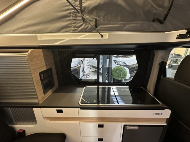 CAMPER PILOTE RENAULT CV50BC