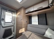 CARAVANA KNAUS SÜDWIND 420 QD BLACK SELECTION