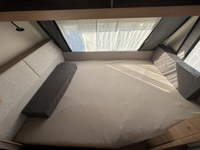 CARAVANA KNAUS SÜDWIND 580 QS BLACK SELECTION