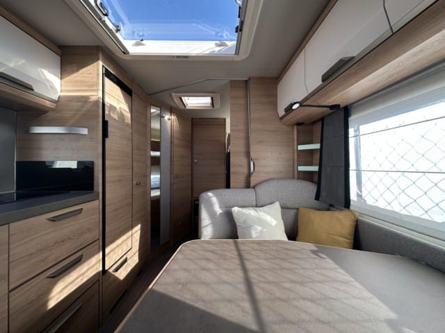 CARAVANA KNAUS SÜDWIND 580 QS BLACK SELECTION