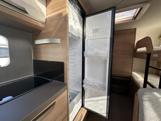 CARAVANA KNAUS SÜDWIND 580 QS BLACK SELECTION