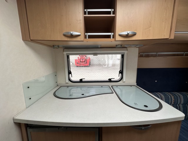 CARAVANA SEGUNDA MANO KNAUS SÜDWIND 400 FD