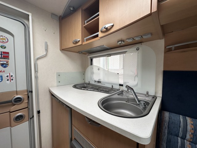 CARAVANA SEGUNDA MANO KNAUS SÜDWIND 400 FD