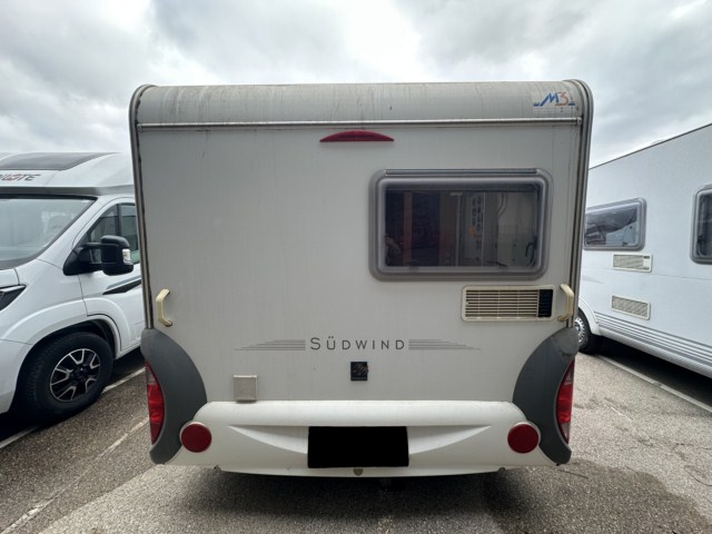 CARAVANA SEGUNDA MANO KNAUS SÜDWIND 400 FD