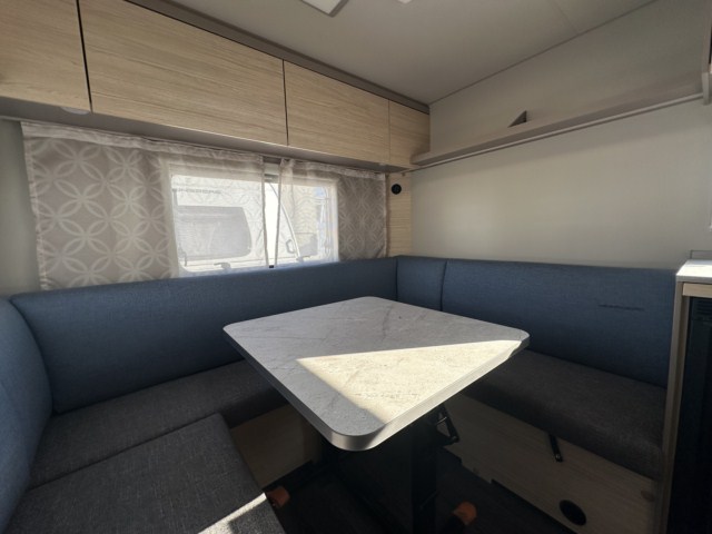 CARAVANA WEINSBERG CARACITO 450 FU