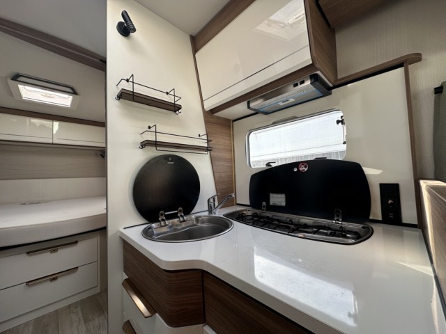 AUTOCARAVANA SEGUNDA MANO PILOTE P746C