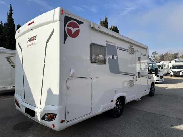 AUTOCARAVANA SEGUNDA MANO PILOTE P746C