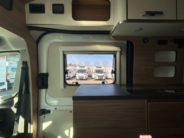 CAMPER SEGUNDA MANO WEINSBERG CARABUS 600 MQ