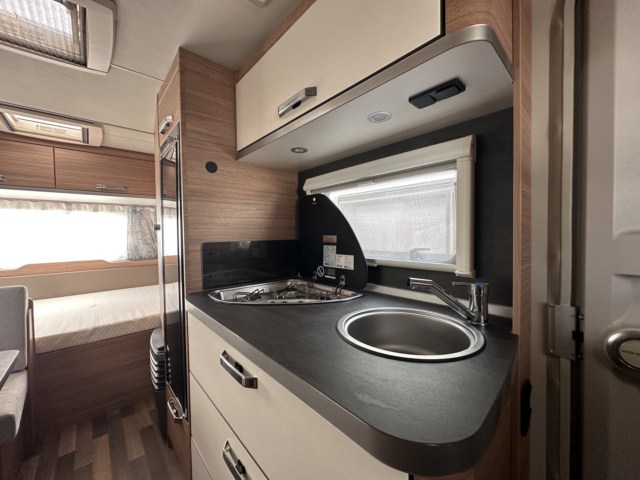 CARAVANA SEGUNDA MANO WEINSBERG CARAONE 480 QDK