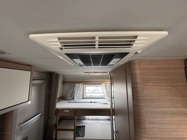 CARAVANA SEGUNDA MANO WEINSBERG CARAONE 480 QDK