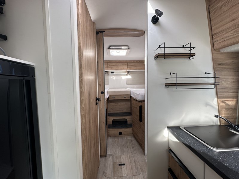 AUTOCARAVANA SEGUNDA MANO PILOTE P696 GJ