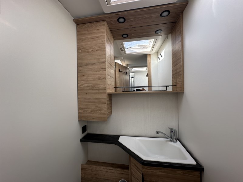 AUTOCARAVANA SEGUNDA MANO PILOTE P696 GJ