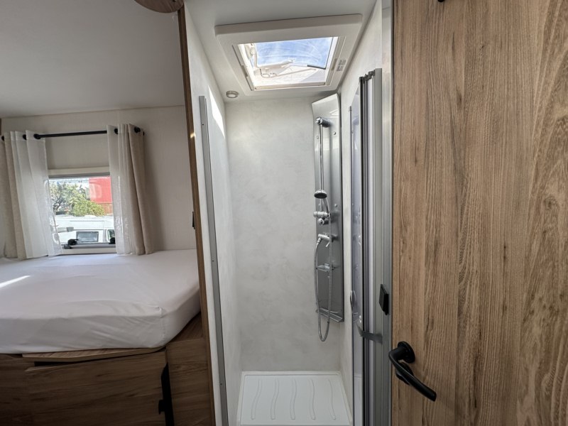 AUTOCARAVANA SEGUNDA MANO PILOTE P696 GJ