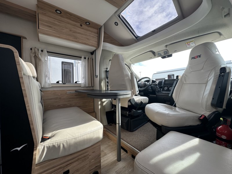 AUTOCARAVANA SEGUNDA MANO PILOTE P696 GJ