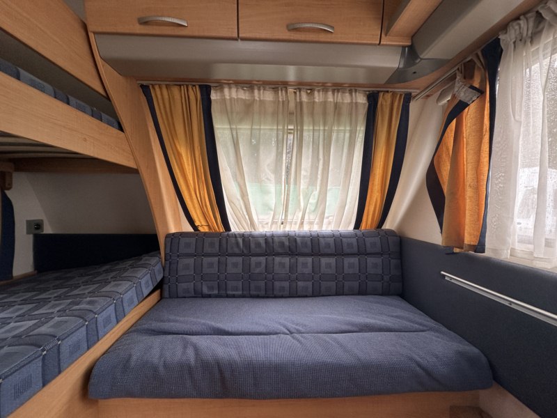 CARAVANA SEGUNDA MANO KNAUS SÜDWIND 500 KU