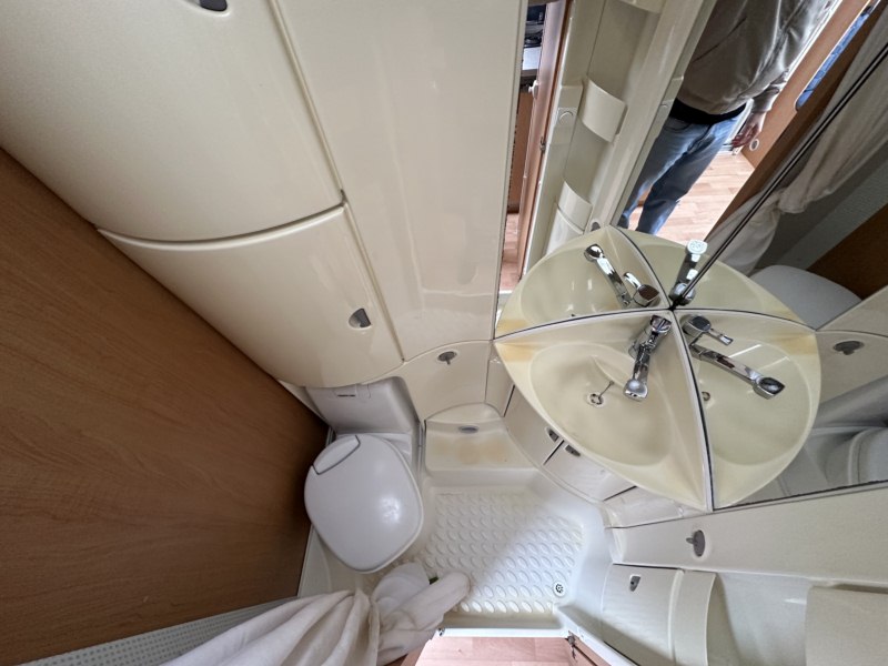 CARAVANA SEGUNDA MANO KNAUS SÜDWIND 500 KU