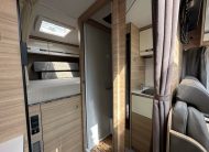 AUTOCARAVANA SEGONA MÀ DETHLEFFS GLOBEBUS T1