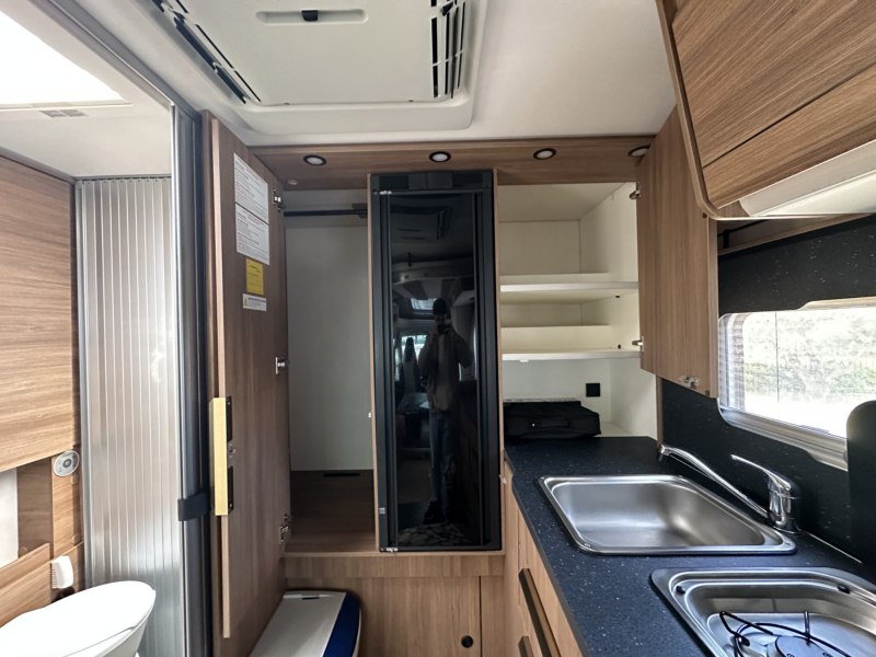 AUTOCARAVANA SEGONA MÀ PILOTE P626 D