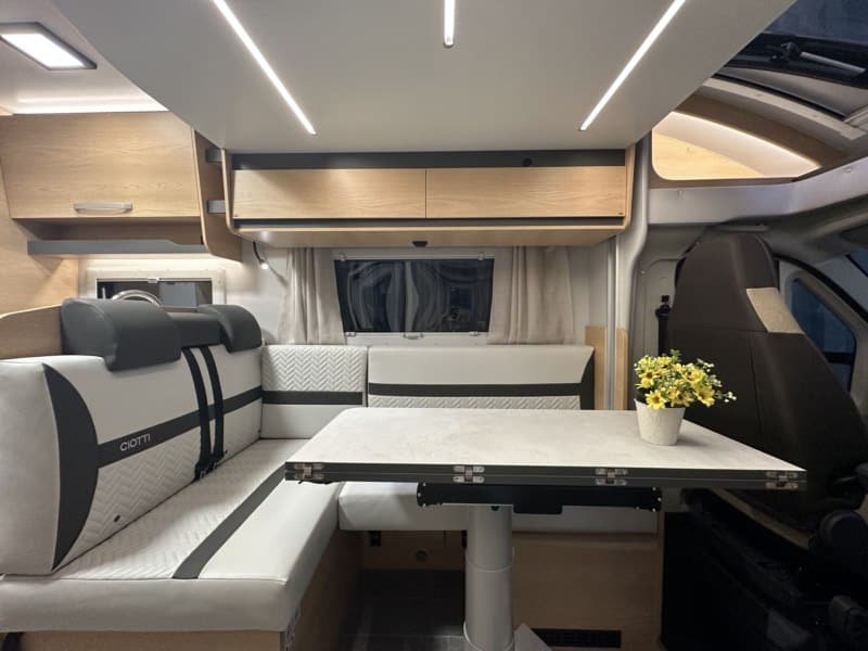 AUTOCARAVANA GIOTTILINE SIENA 396 VERSIÓ STANDARD