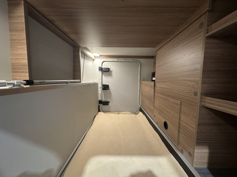 AUTOCARAVANA KNAUS VAN TI 650 MEG VANSATION