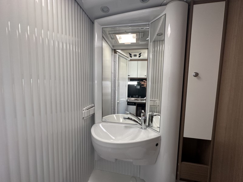 AUTOCARAVANA SEGUNDA MANO CARADO CAPRON V132