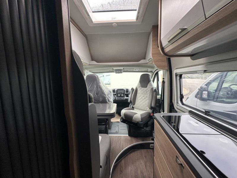 CAMPER KNAUS BOXLIFE 630 ME PLATINUM SELECTION