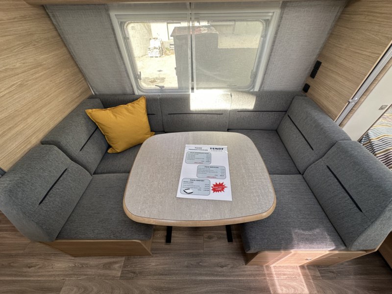 CARAVANA FENDT BIANCO ACTIV 560 SKM 2025