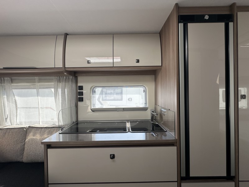 CARAVANA FENDT TENDENZA 515 SG