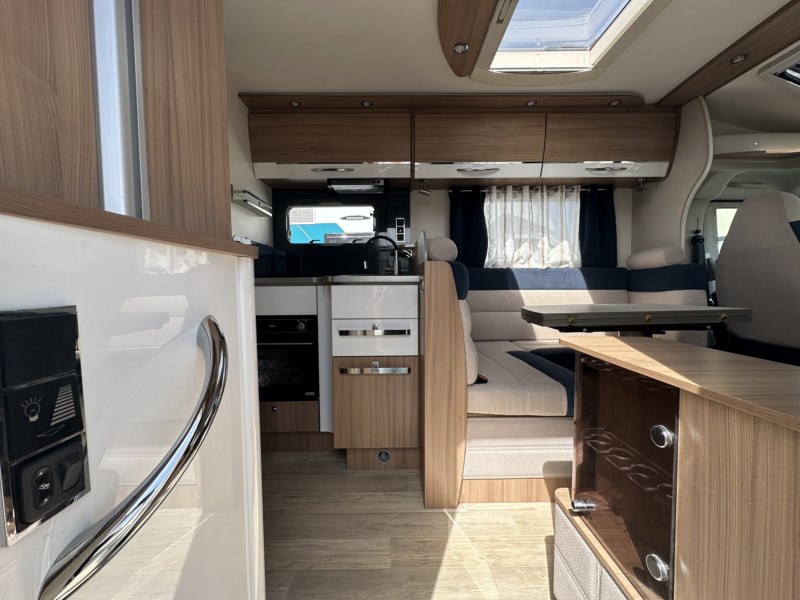 AUTOCARAVANA SEGONA MÀ PILOTE P710 P