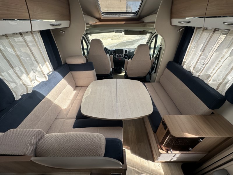 AUTOCARAVANA SEGONA MÀ PILOTE P710 P