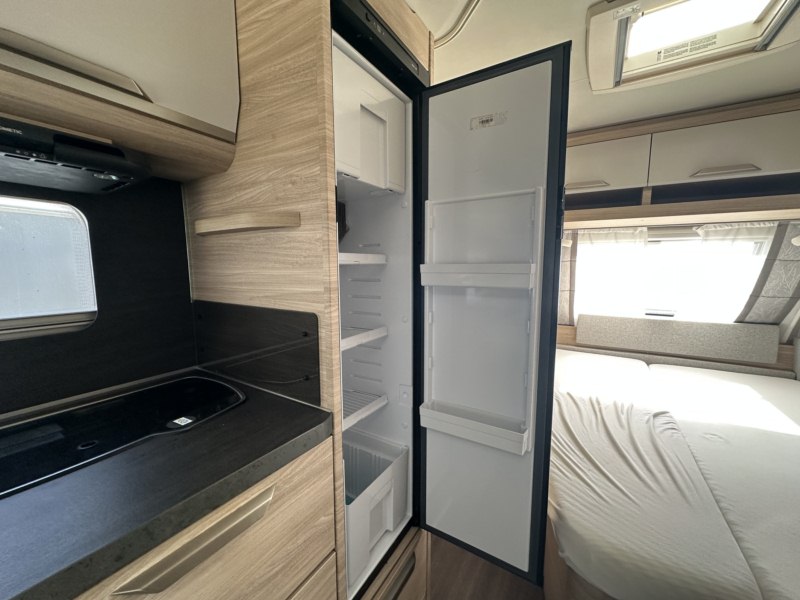 CARAVANA SEGONA MÀ KNAUS SÜDWIND 450 FU