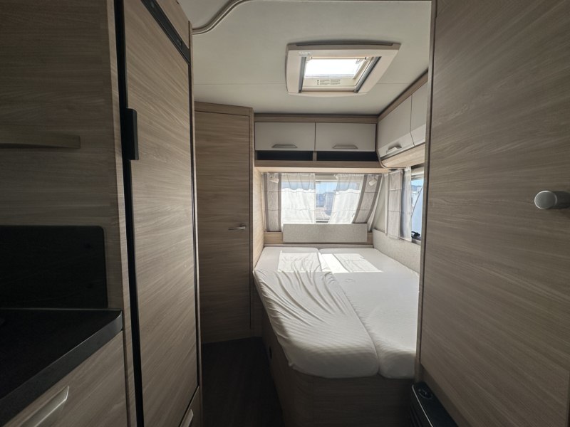 CARAVANA SEGONA MÀ KNAUS SÜDWIND 450 FU