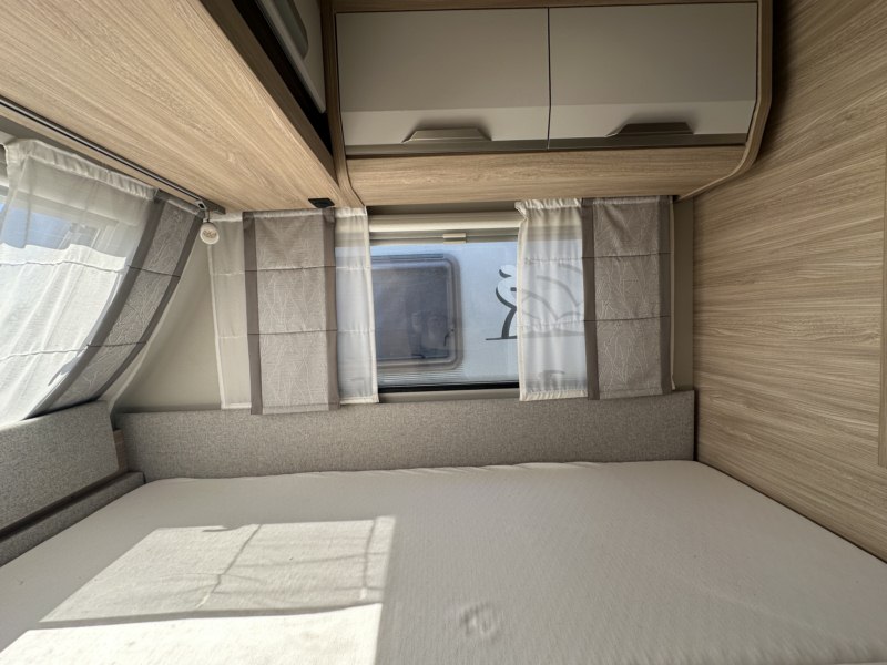 CARAVANA SEGONA MÀ KNAUS SÜDWIND 450 FU