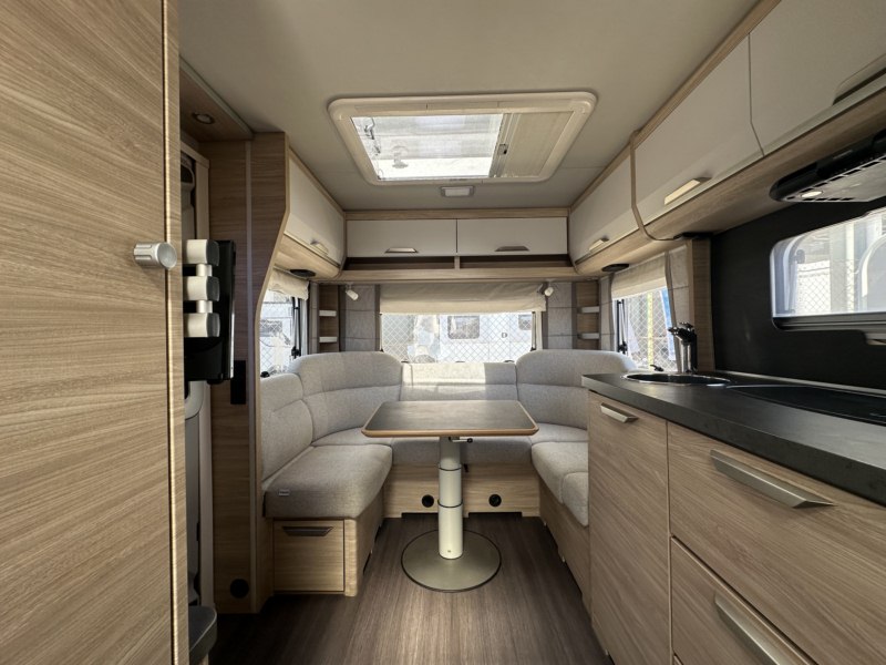 CARAVANA SEGONA MÀ KNAUS SÜDWIND 450 FU