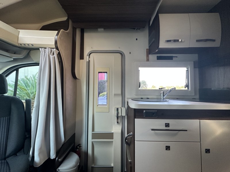 AUTOCARAVANA SEGONA MÀ BENIMAR TESSORO 440 UP