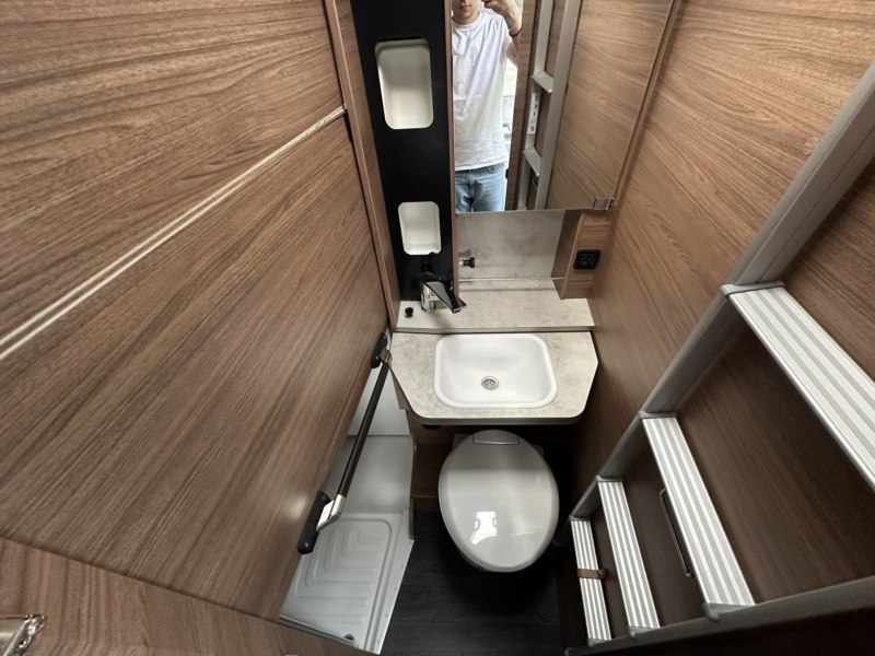AUTOCARAVANA SEGUNDA MANO KNAUS TOURER VAN