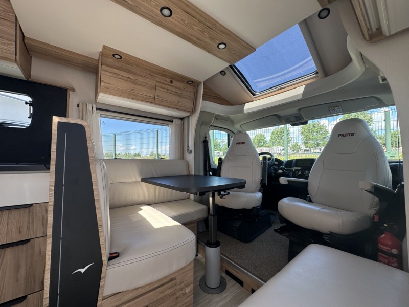 AUTOCARAVANA SEGONA MÀ PILOTE P746 C