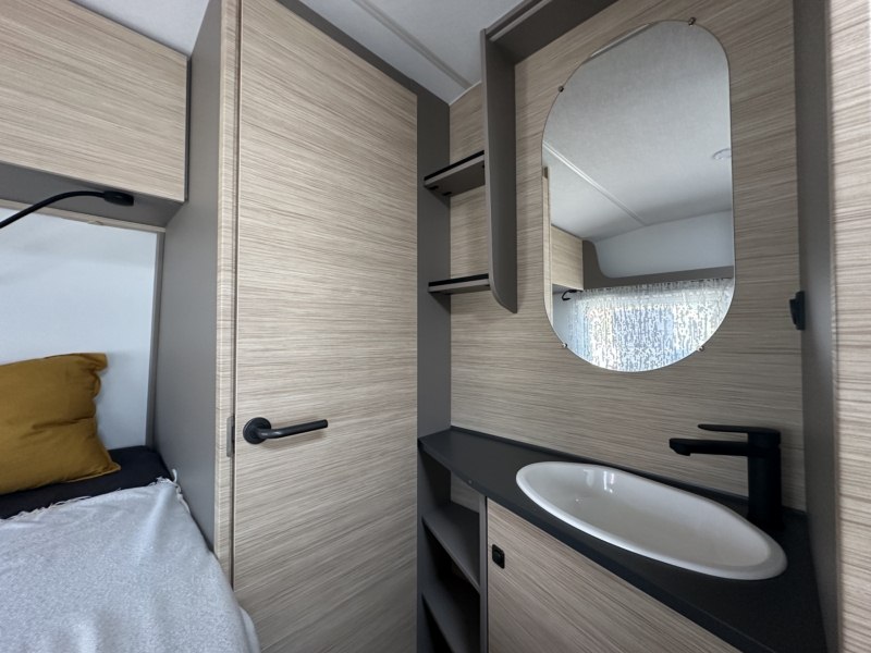CARAVANA FENDT NEXT 380