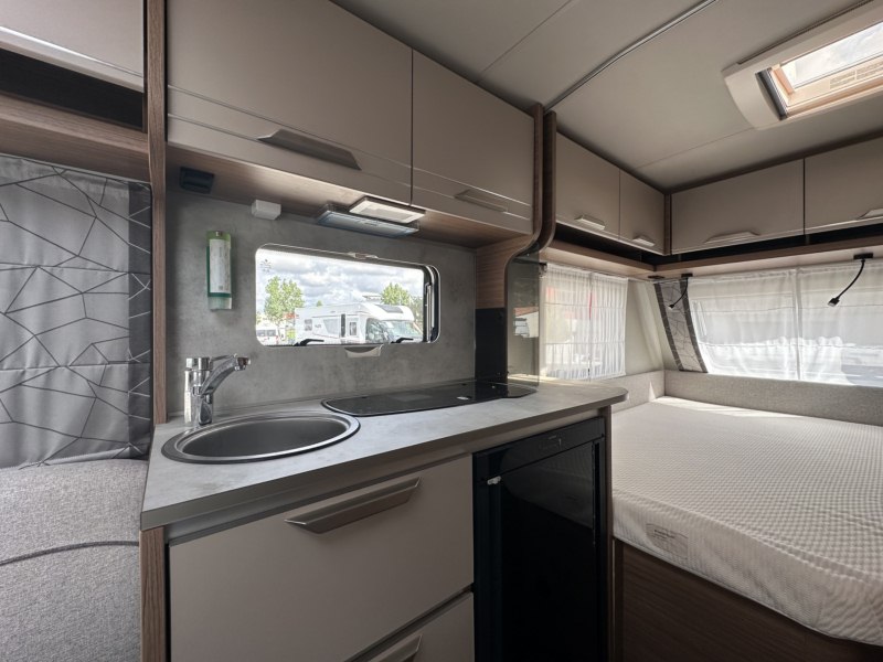 CARAVANA SEGONA MÀ KNAUS SPORT 450 FU