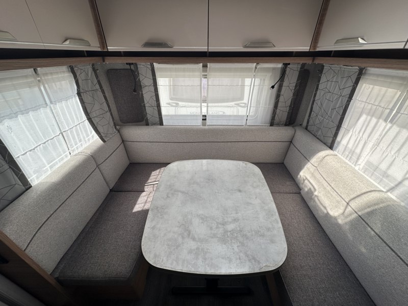 CARAVANA SEGONA MÀ KNAUS SPORT 450 FU