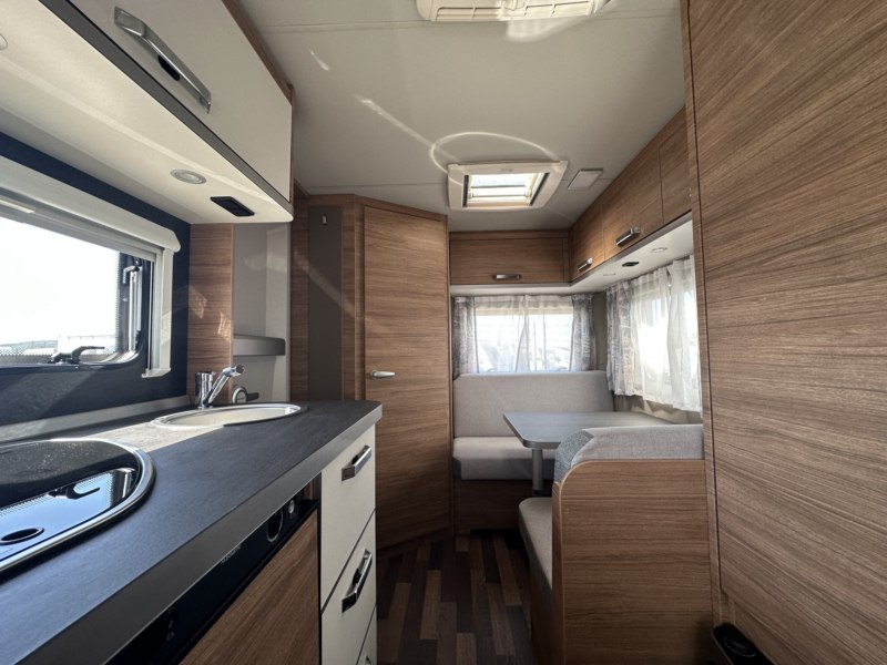 CARAVANA SEGUNDA MANO WEINSBERG CARAONE 390 QD