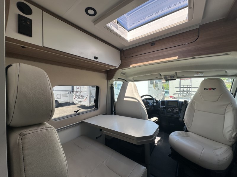 CAMPER SEGONA MÀ PILOTE V600 S