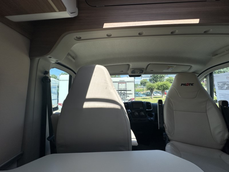 CAMPER SEGONA MÀ PILOTE V600 S